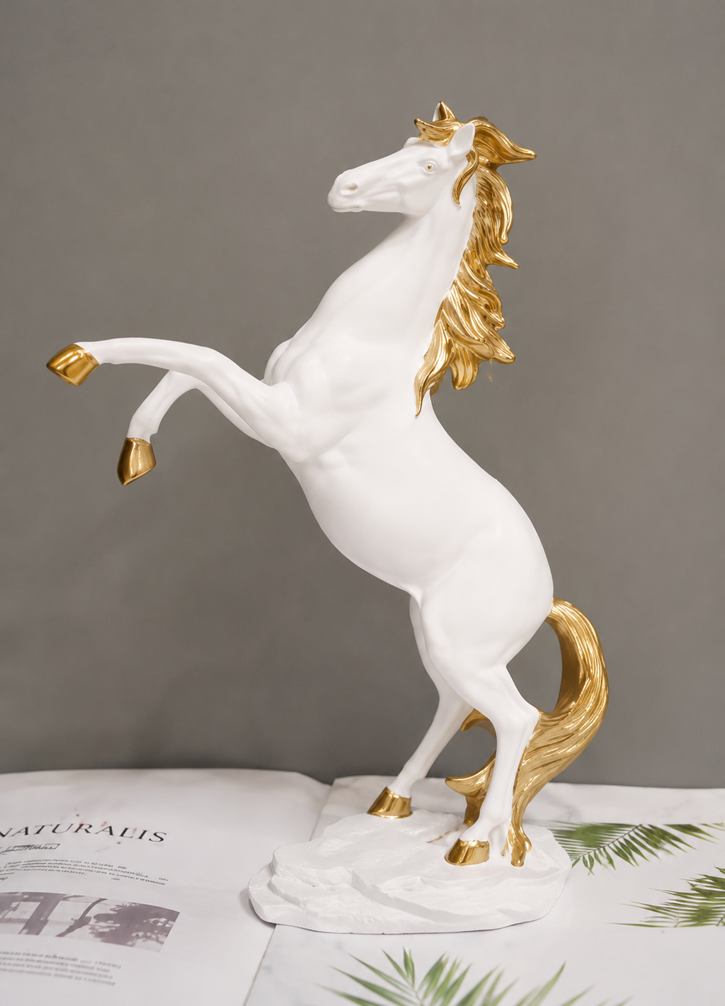 Majestic White & Gold Horse Statue. Item No: 3377