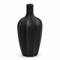 Modern Faceted Resin Planter – Black (36 × 71 cm)