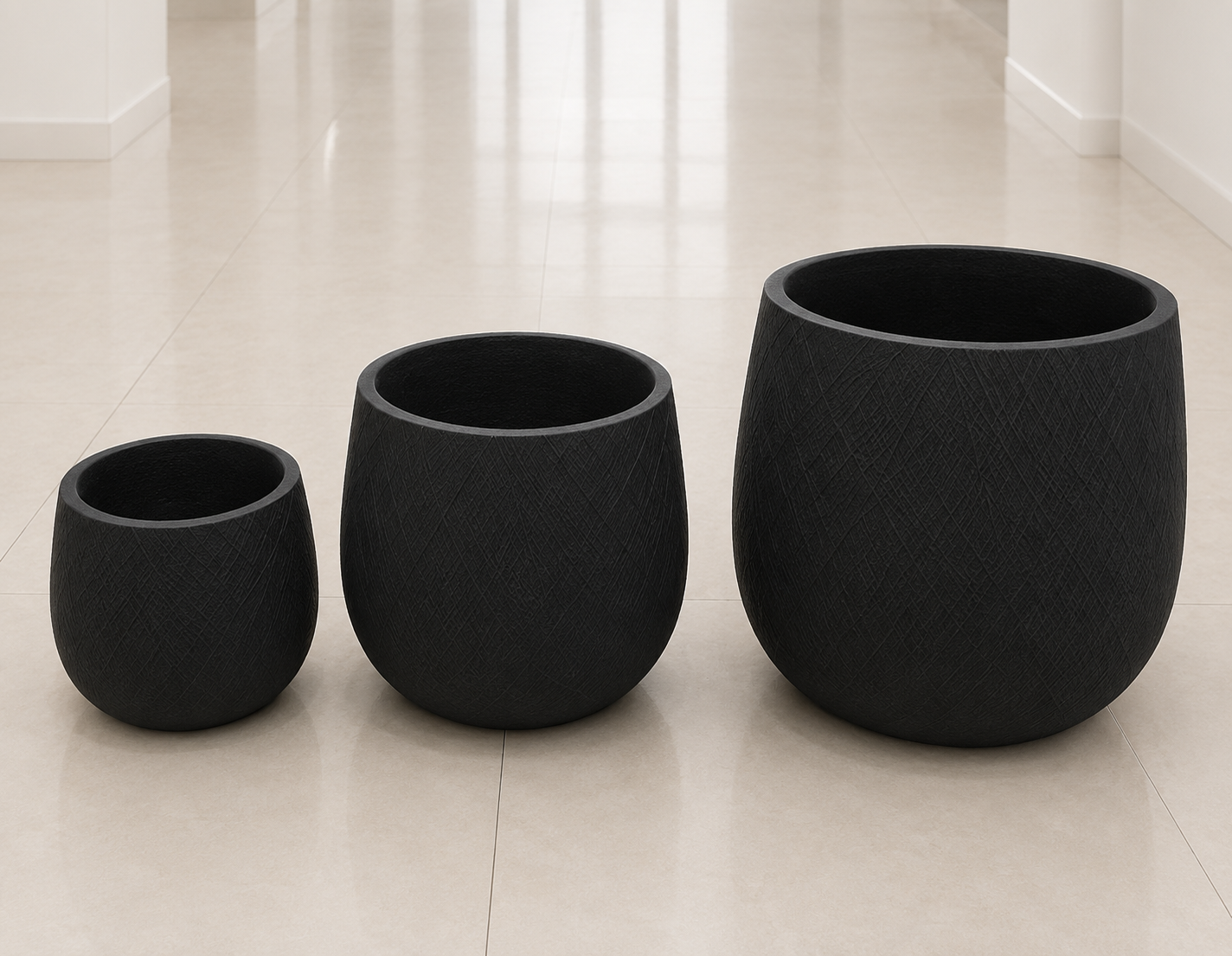 Resin Pots Set of 3 – Textured Black.  Item No: WS. 26- 102