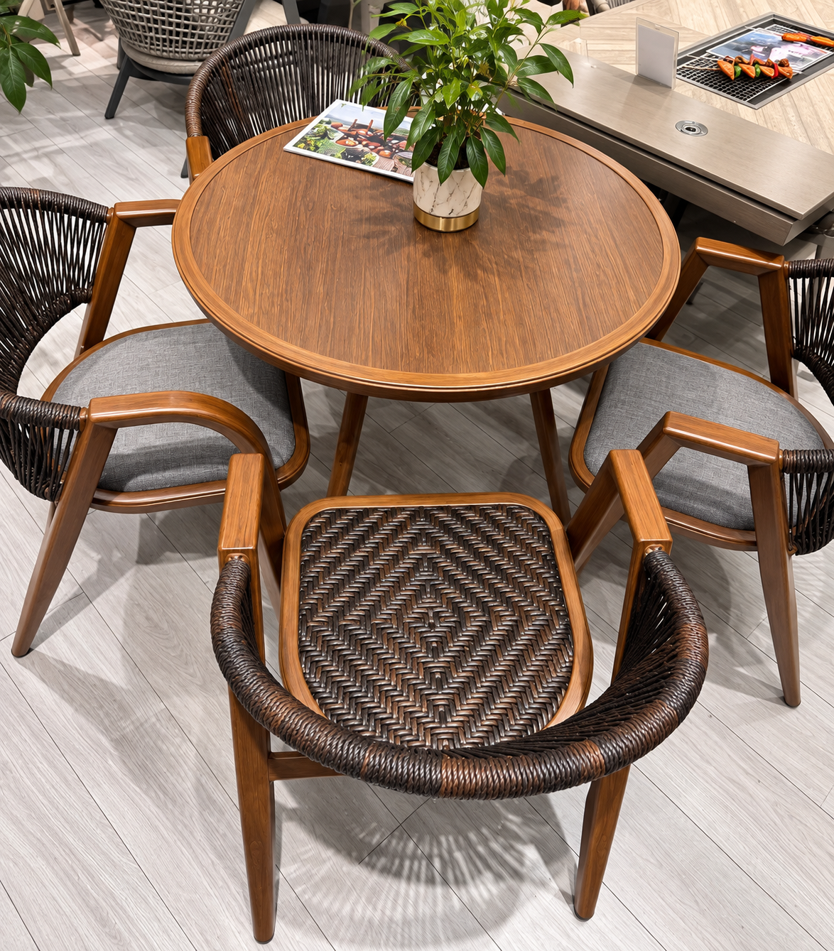 Outdoor Aluminium Alloy Dining Set – 5 Piece (1 Table + 4 Chairs)
