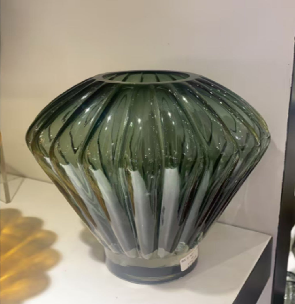 Emerald Sculpted Glass Vase – Modern Statement Piece (17-17-20cm)