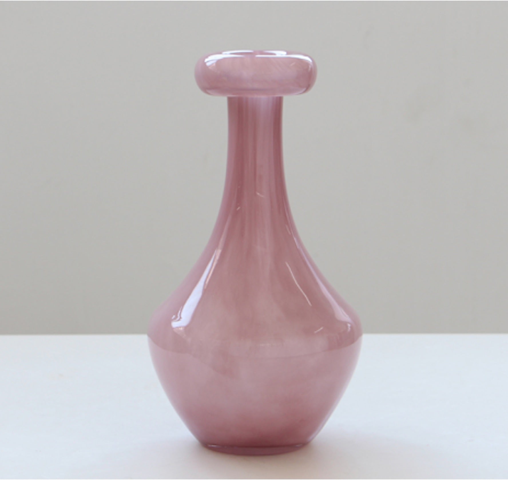 Blush Pink Glass Vase – Elegant Modern Statement Piece (21-30.5cm) ITEM NO: BX8-25-24L-1