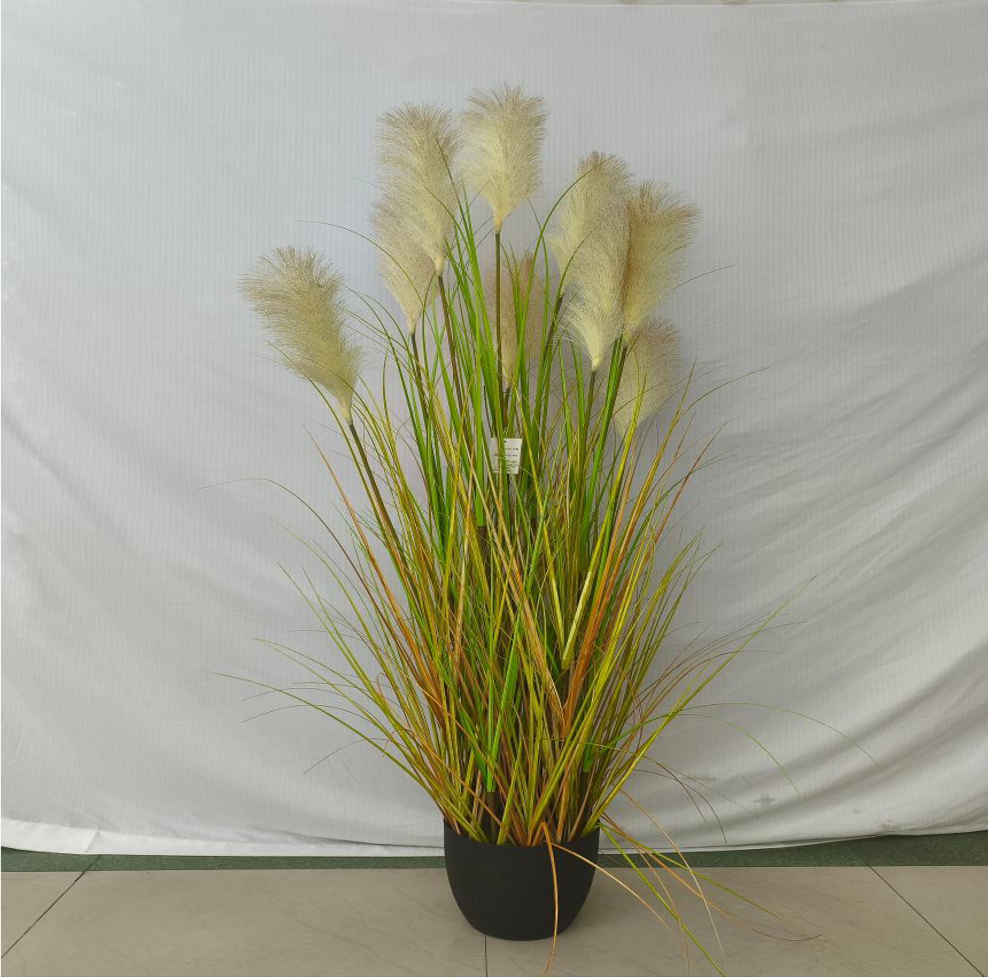 Luxury Artificial Pampas Grass Plant – Minimalist Home Décor (1.5m)