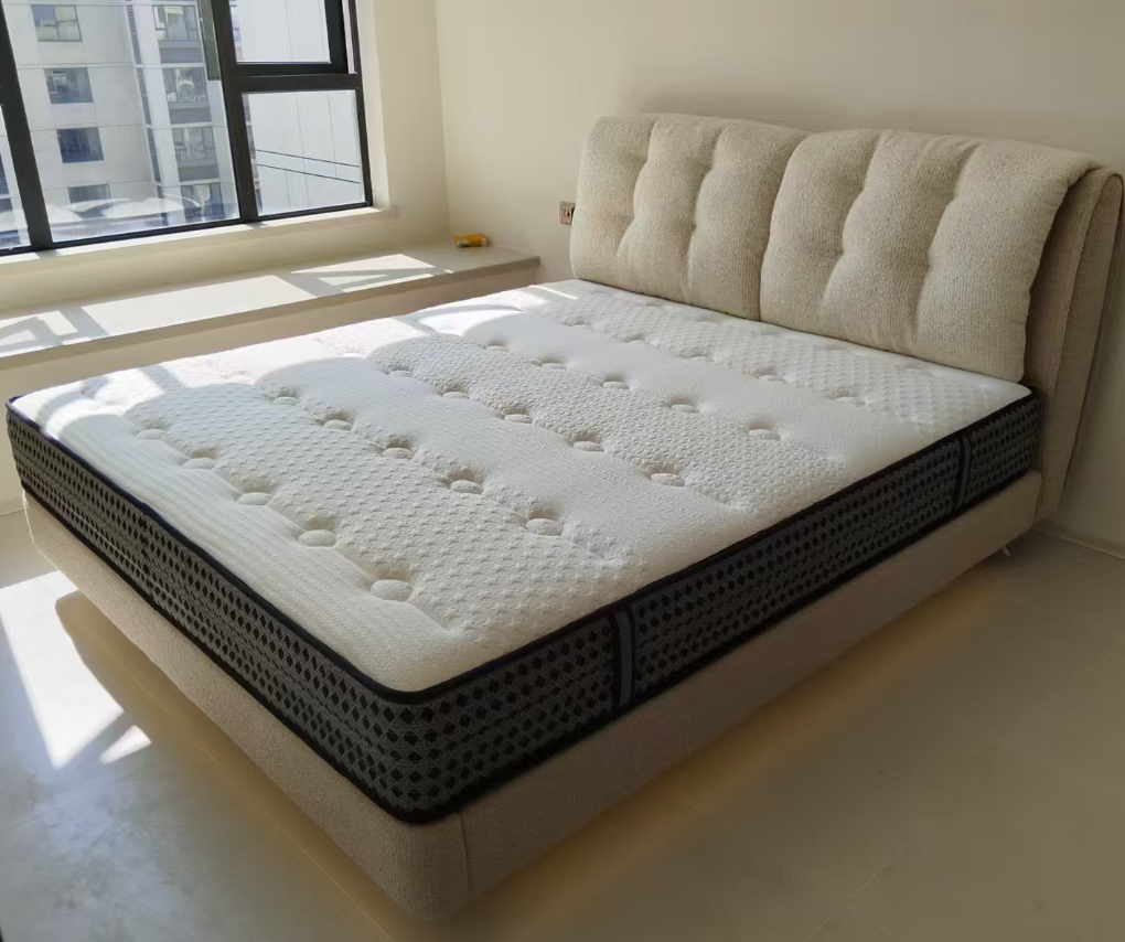 Bouclé Fabric Bed Frame – 150 x 200cm
